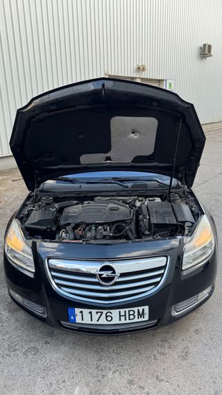 Opel Insignia 2011
