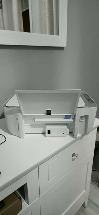 Impresora HP DeskJet 2820e