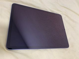 iPad Air 5a generazione 2022 grigio con Apple Pencil di seconda generazione 