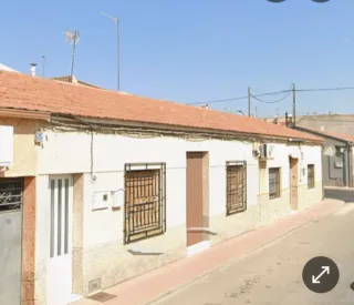 Casa antigua para reformar
