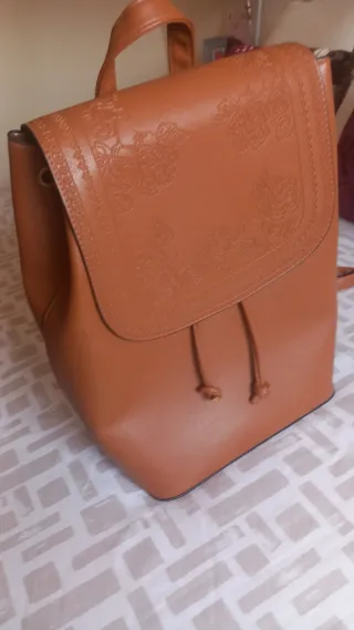 Mochila Primark Marrón Nueva