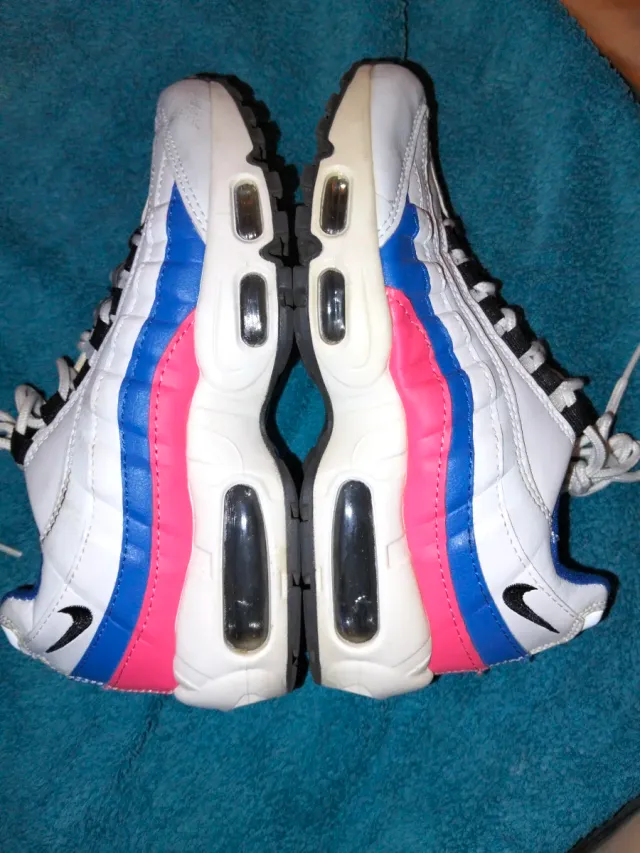 Nike Air Max 95 Blancas Azul Rosa