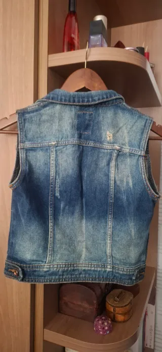 Chaleco vaquero Bershka