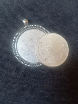 Vendo bella colecciónes d dolares bañados en plata