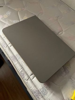 Mesa plegable pequeña madera y metal