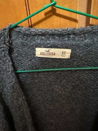 Chaqueta Hollister gris con flecos Talla XS