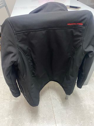 Chaqueta Eléctrica Calefactable Negra