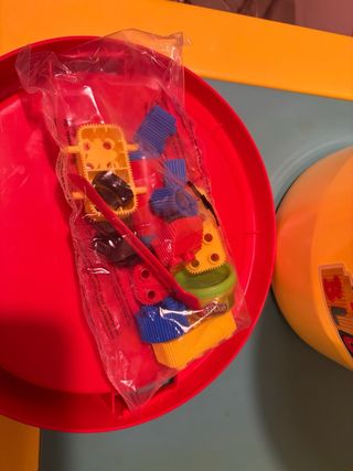 Banco Play-Doh Blocks 17 peças