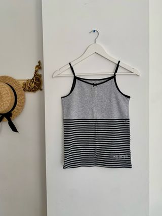 Top tirantes básico looking for girls
