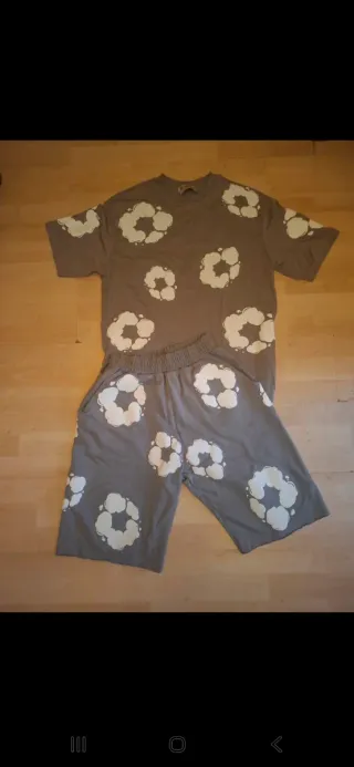 Completo T-shirt e Pantaloncino alla moda