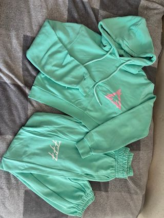 Completo Triplosette felpa e pantaloni