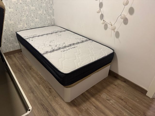 CANAPÉ 105x190 BLANCO CON COLCHONETA – NUEVO