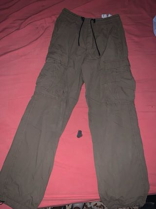 Pantalones cargo hombre verde oliva