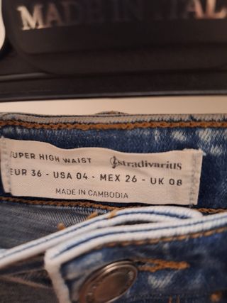 Jeans taglia 40 vita alta