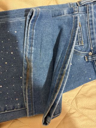 Jeans larghi con strass tg 42