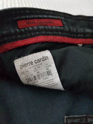 Pantalón Vaquero Negro Pierre Cardin