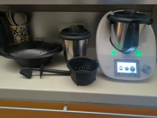 Thermomix TM5 + jarra extra 