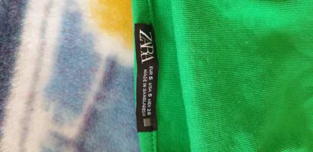 Vestido elastico. Escote cuadrado