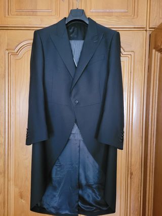 Chaqué Fuentecapala Negro