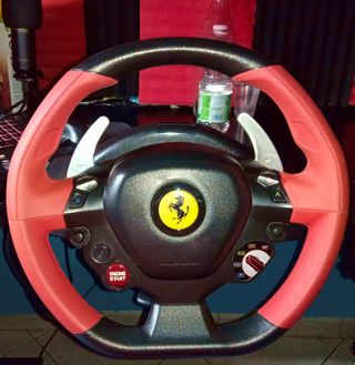 Volante Ferrari 458 Spider Thrustmaster