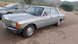 Mercedes-Benz 300d 1982