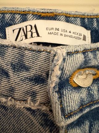 Pantalón vaquero Zara desgastado con rotos
