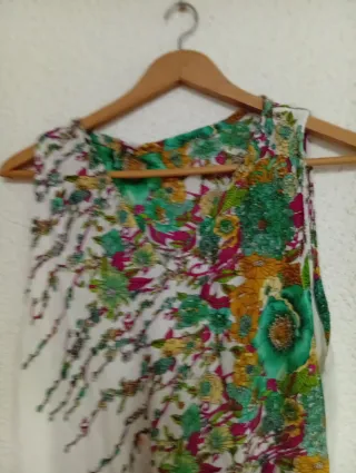 Camisas,vestidos,faldas hippies.