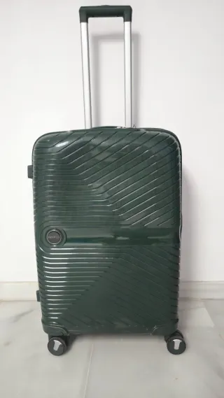 Maleta de viaje verde 23 kg