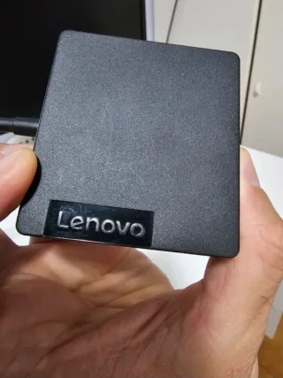 Hub USB-C Lenovo Travel