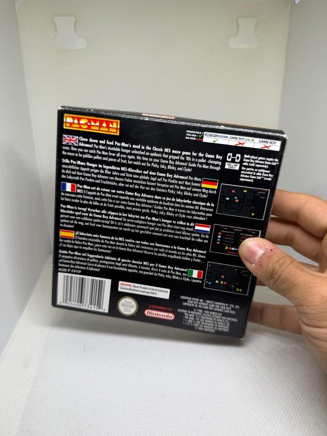 Pac-Man NES Classics Game Boy Advance
