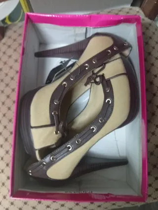 Zapatos tacón marrón y mostaza T.39