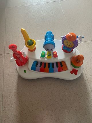 Andador infantil con piano y teléfono