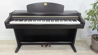 Piano Digital Yamaha Clavinova CLP-930