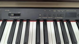 Piano Digital Yamaha Clavinova CLP-930