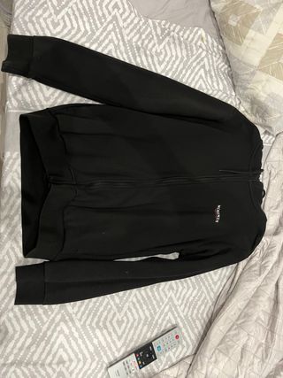 3 Sudaderas McKenzie Negras