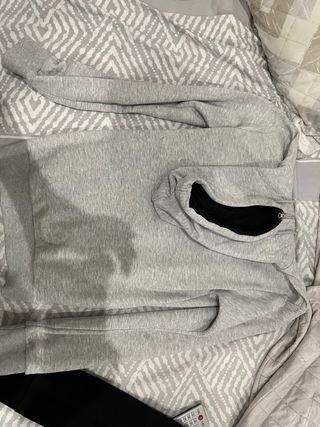 3 Sudaderas McKenzie Negras