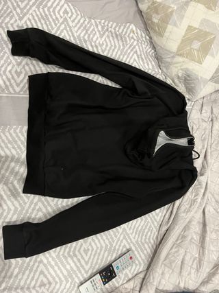 3 Sudaderas McKenzie Negras