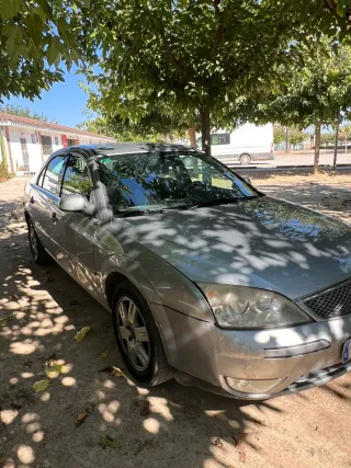 Ford Mondeo 2004