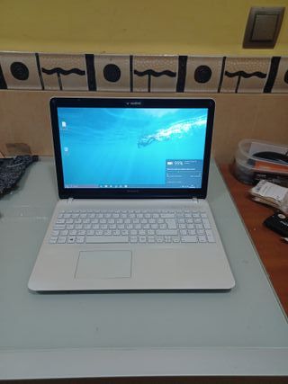 ORDENADOR PORTATIL