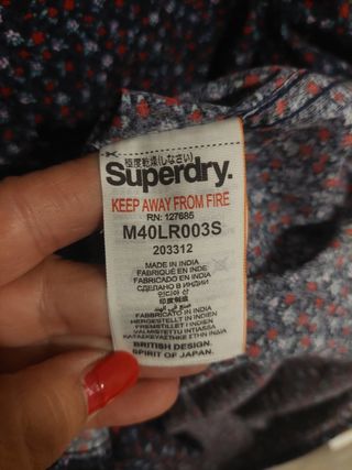 Camisa Superdry Talla XL sin estrenar 