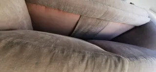 2 Sofás Beige, Tela Cálidad, en muy Buen Estado