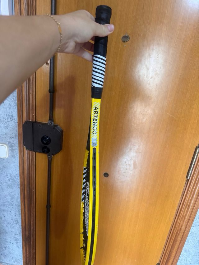 Raqueta de tenis amarilla/25