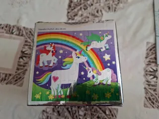Puzzle brillante unicornios y arcoiris 24 piezas