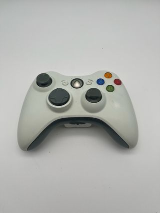 Xbox 360 + Controller + Tony Hawk's