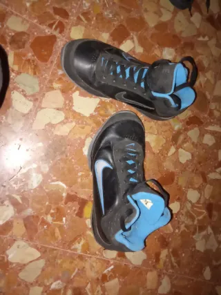 Zapatillas Nike Botín Negro/Verde Talla 42