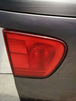 PILOTO TRASERO IZQUIERDO INTERIOR SEAT IBIZA (6K)