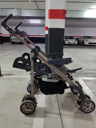 Carrito y silla de bebé marca Chicco como nuevo 