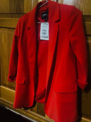 Blazer Rojo Pull&Bear Talla S
