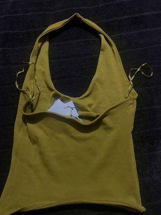 Top halter verde oliva