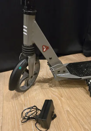 Patinete Eléctrico Gris